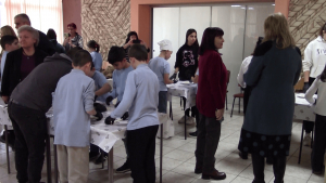 Над 70 деца от 5 разградски училища се включиха в кулинарна работилница