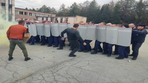 Полицейският състав на ОДМВР-Разград преминава обучение за действия при масови безредици