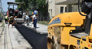 Започна асфалтирането в Доброшката махала в Разград