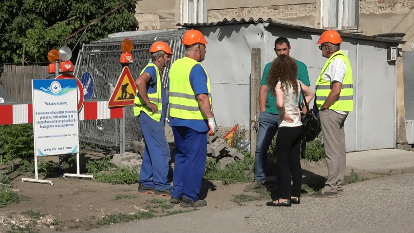 ВИДЕО: ВиК започва ремонт на канализацията в участък от ул. &quot;Руен&quot; в Русе