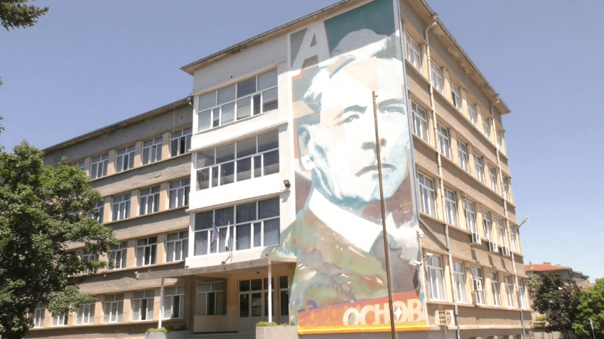 ВИДЕО: Обновяват две образователни институции в Търговище с проекти по ПВУ